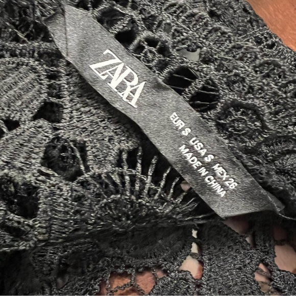 Zara party mini dress black lace bodice pleated skirt short sleeve small EUC - Picture 15 of 16
